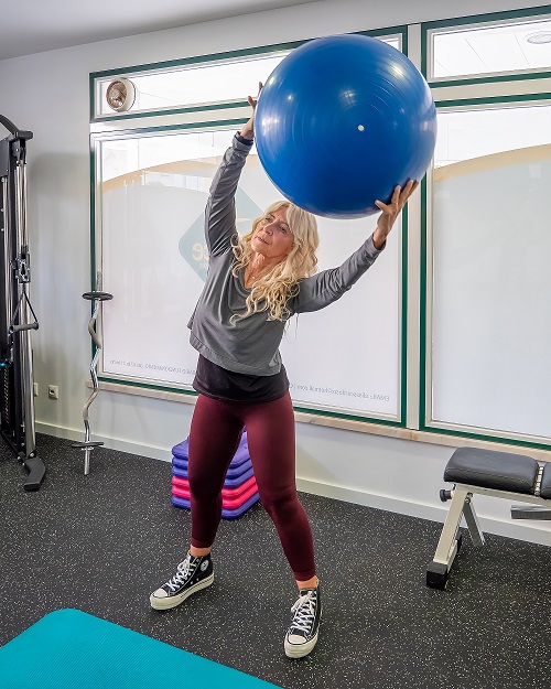 Personal Trainer Elia Cardoso